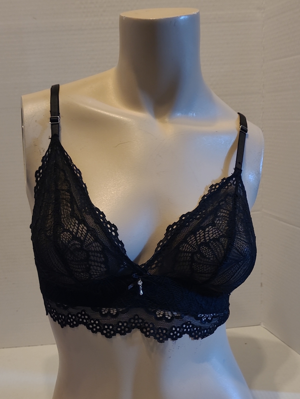 La Vie En Rose Lace Bralette - Black Size Small